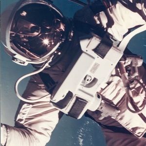 Meet your Posher, Gabriela